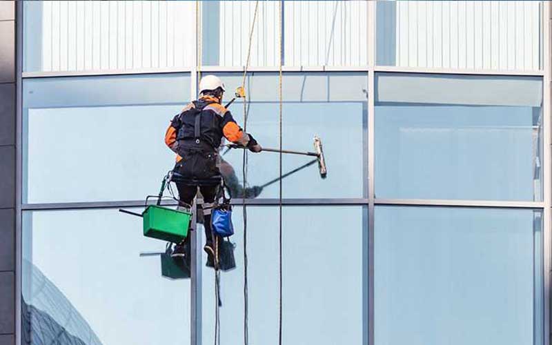 Top 4 des sociétés de nettoyage de vitres au Maroc